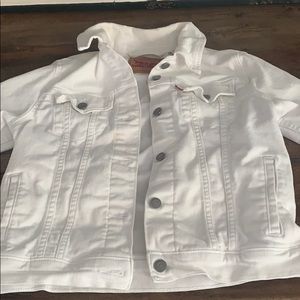 Levi’s white denim jacket